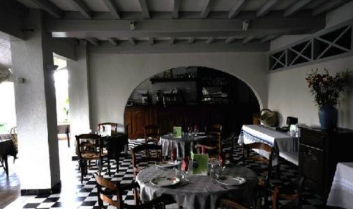 Au Bon Coin Hotel Lurbe-Saint-Christau Bagian luar foto